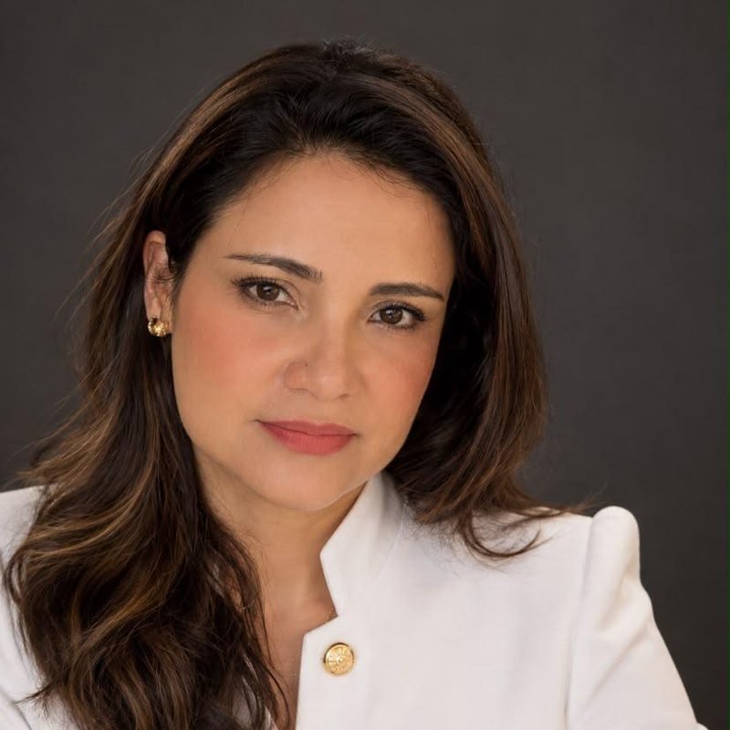 Dra. Ocieny Gonzaga Guimarães, ginecologista e obstetra na Clínica Eva Vitta, em Chapecó (SC)